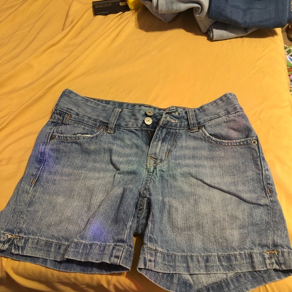 Denim shorts, size 0 - Picture 2 of 4